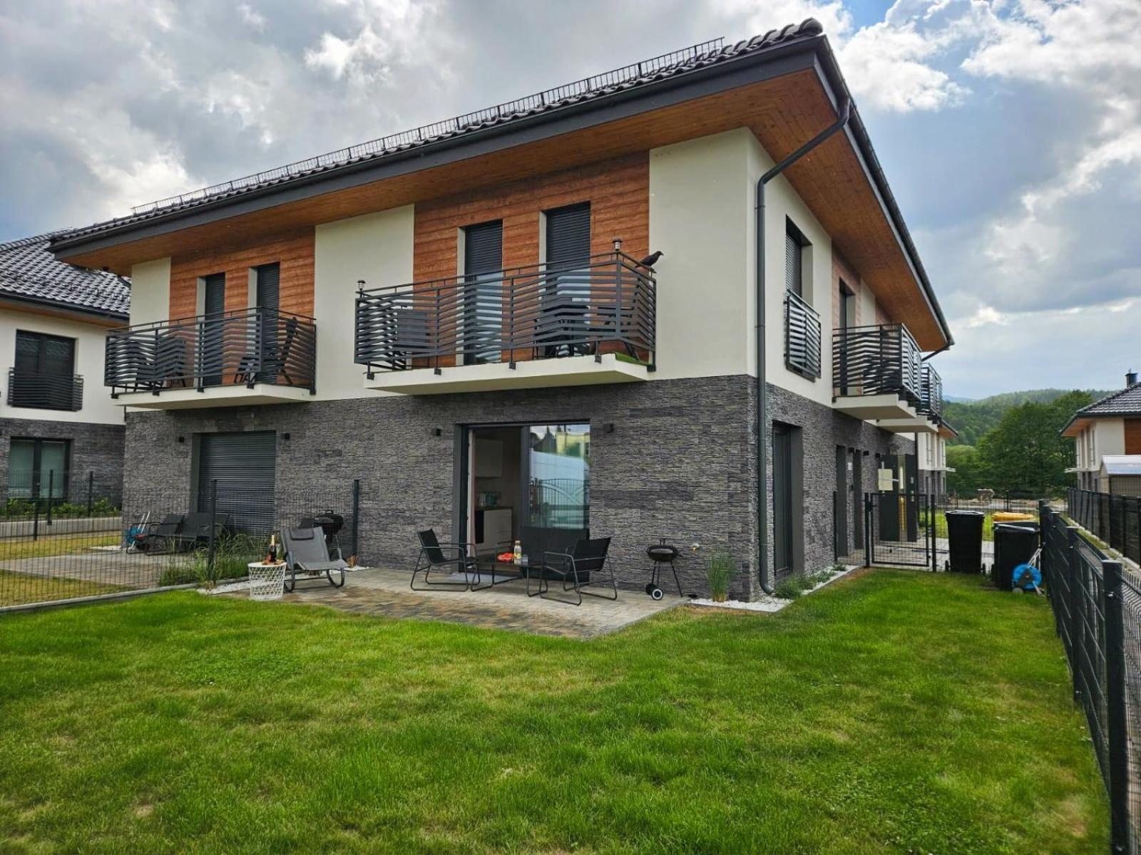 Sosnowkowy Zakatek Apartment *
